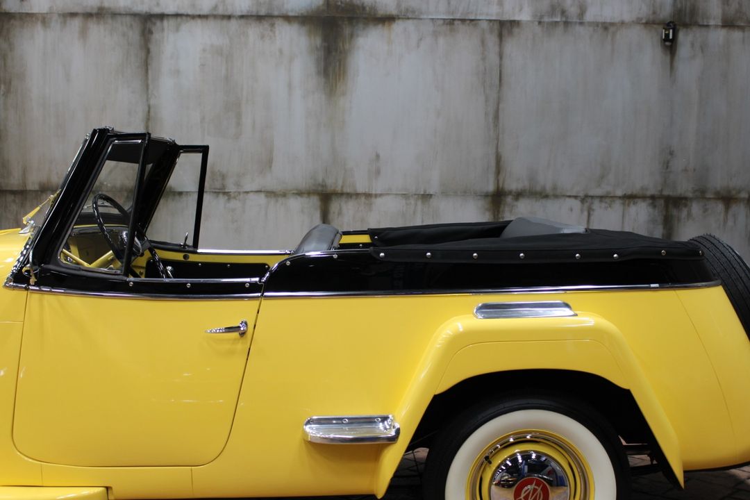 1951 Willys-Overland Jeepster