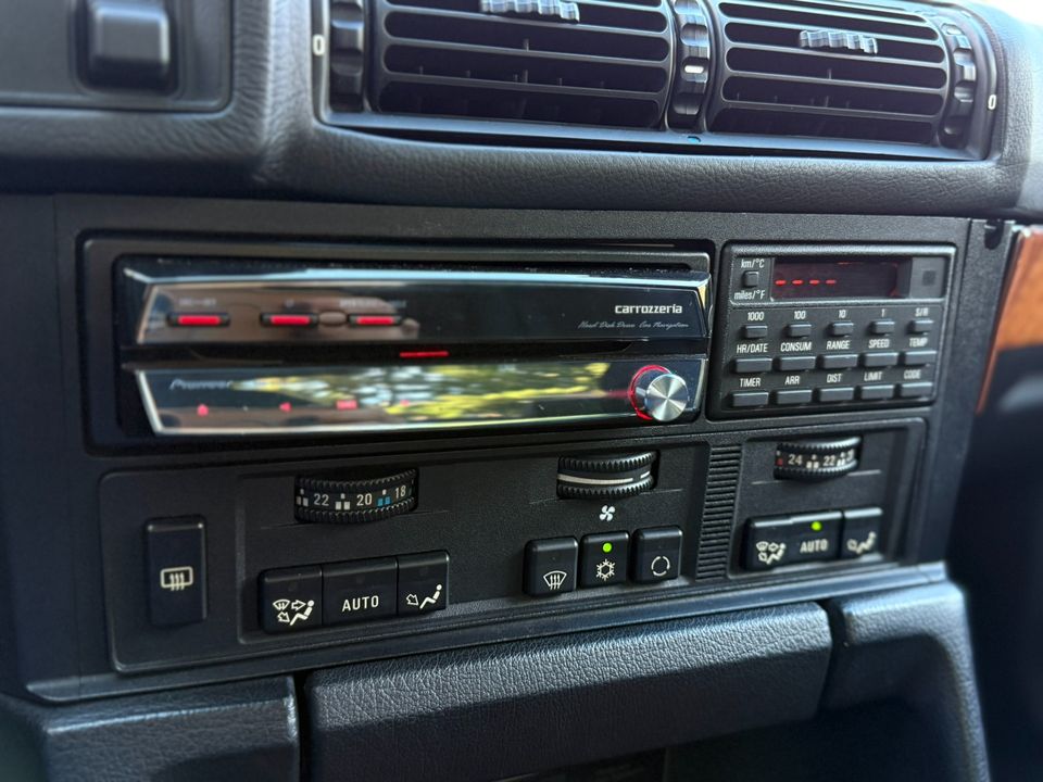 1990 BMW Alpina B10