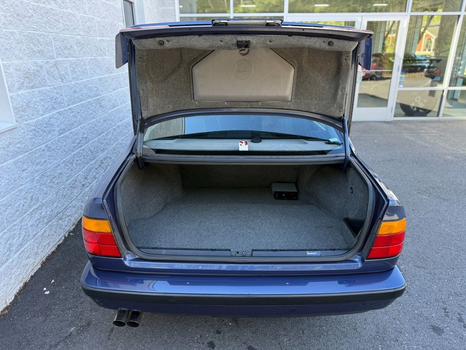 1990 BMW Alpina B10