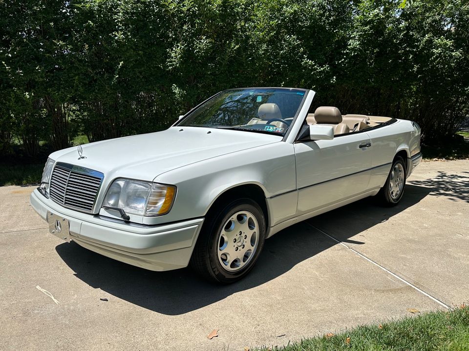 1995 Mercedes-Benz E320 Convertible