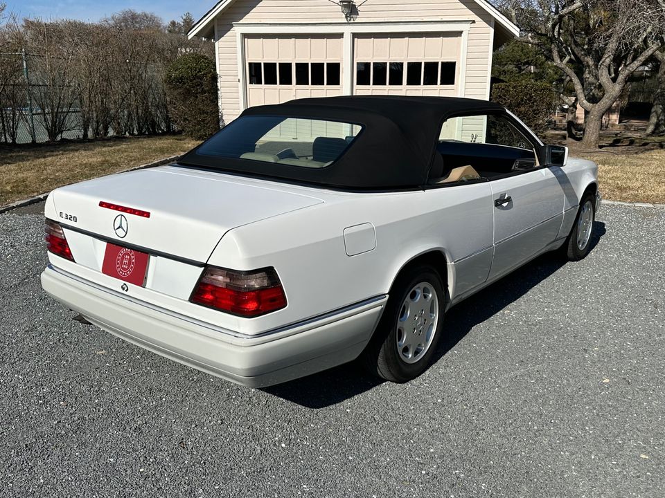 1995 Mercedes-Benz E320 Convertible
