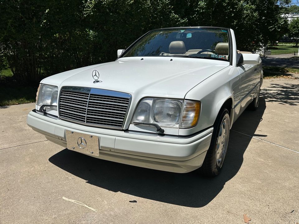 1995 Mercedes-Benz E320 Convertible