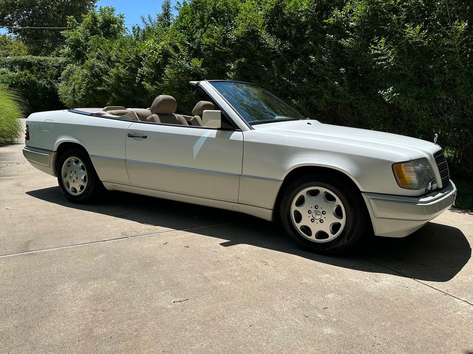 1995 Mercedes-Benz E320 Convertible