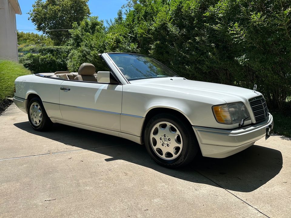 1995 Mercedes-Benz E320 Convertible