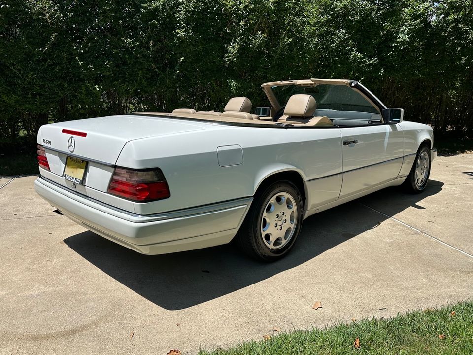 1995 Mercedes-Benz E320 Convertible