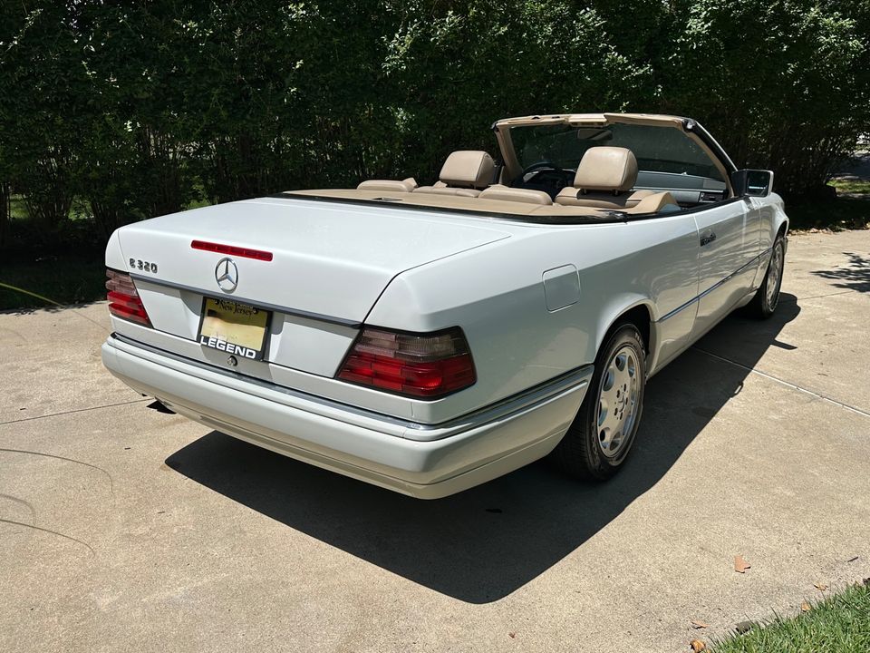 1995 Mercedes-Benz E320 Convertible