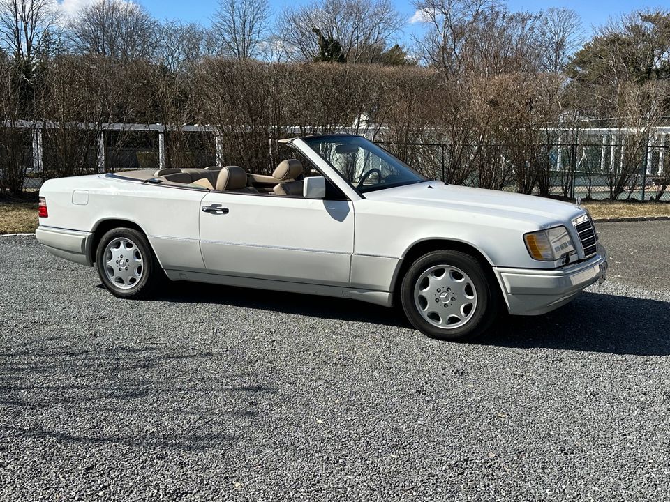 1995 Mercedes-Benz E320 Convertible