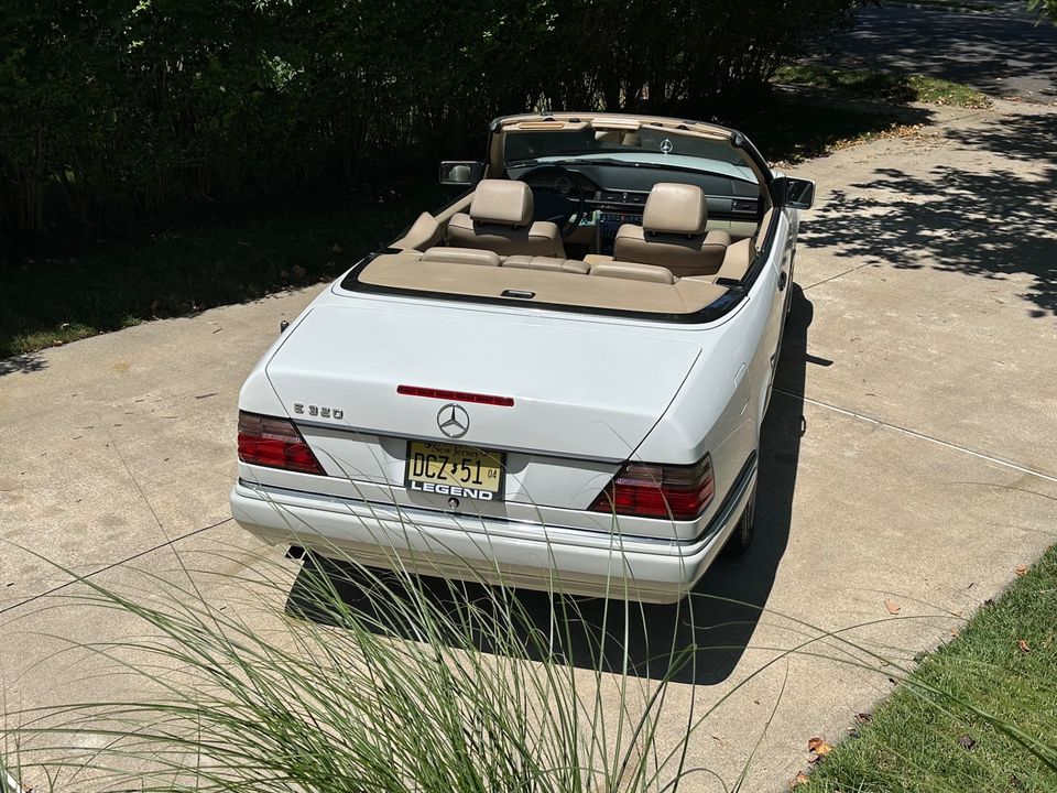 1995 Mercedes-Benz E320 Convertible