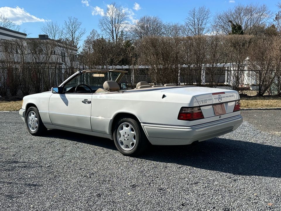 1995 Mercedes-Benz E320 Convertible