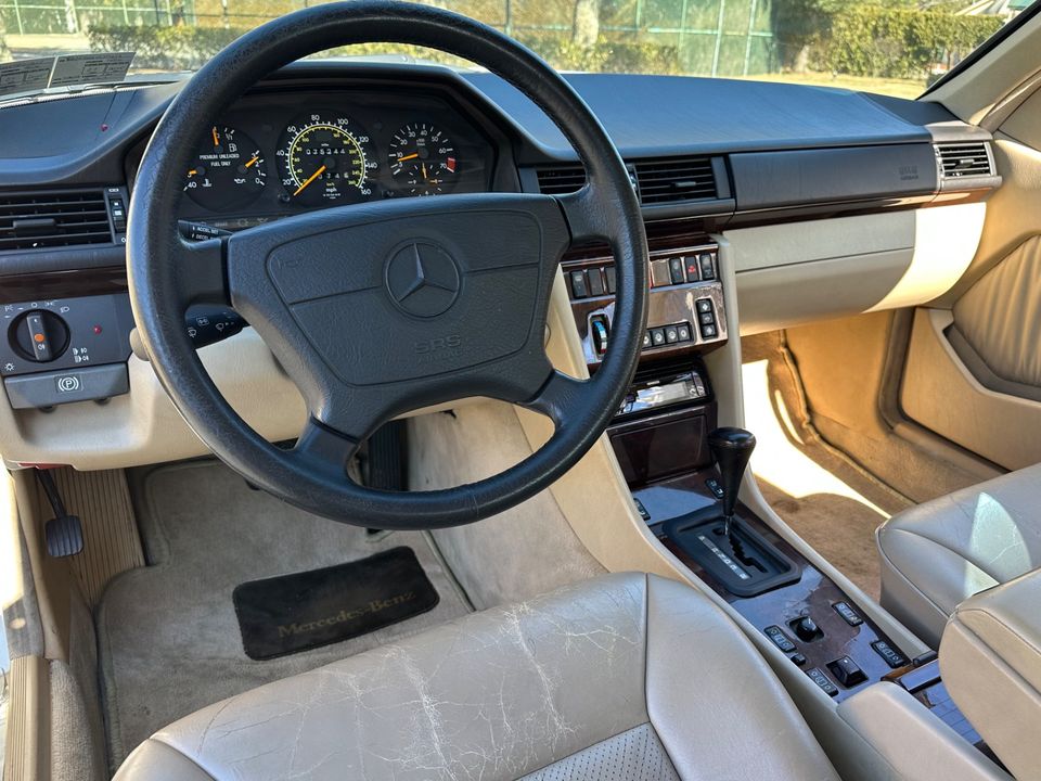 1995 Mercedes-Benz E320 Convertible