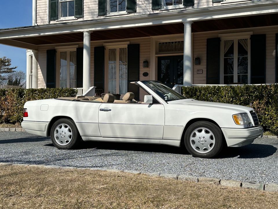 1995 Mercedes-Benz E320 Convertible