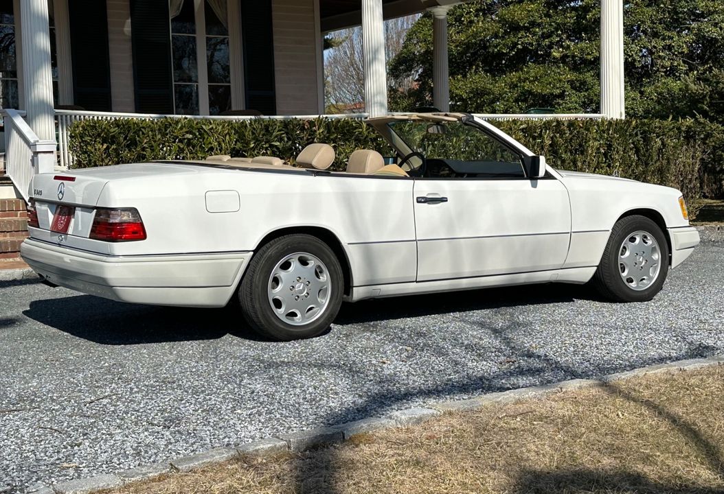 1995 Mercedes-Benz E320 Convertible