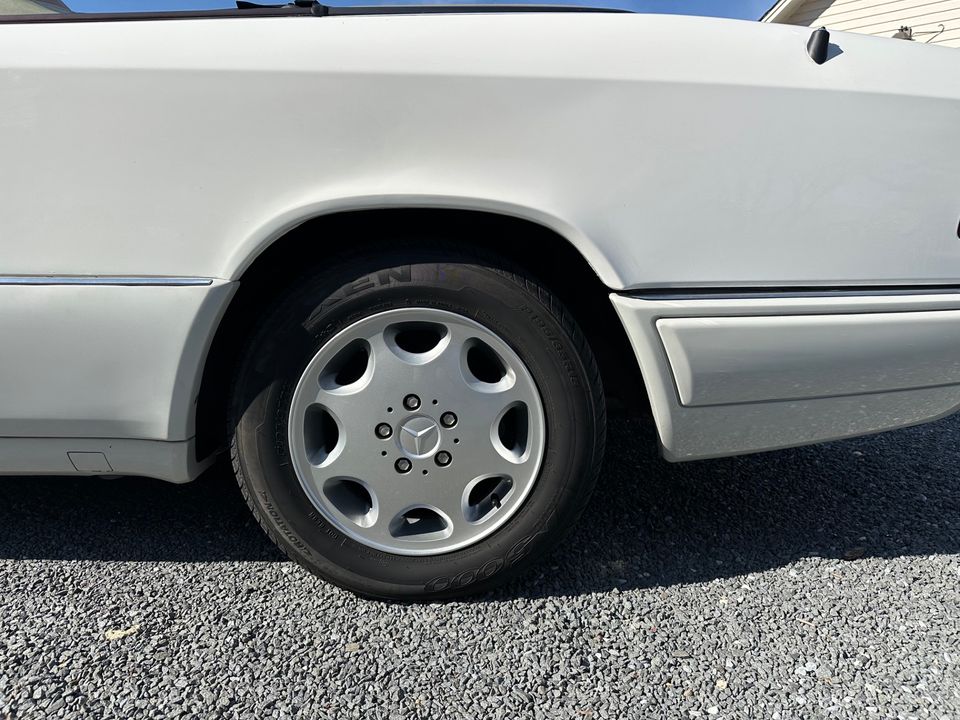 1995 Mercedes-Benz E320 Convertible