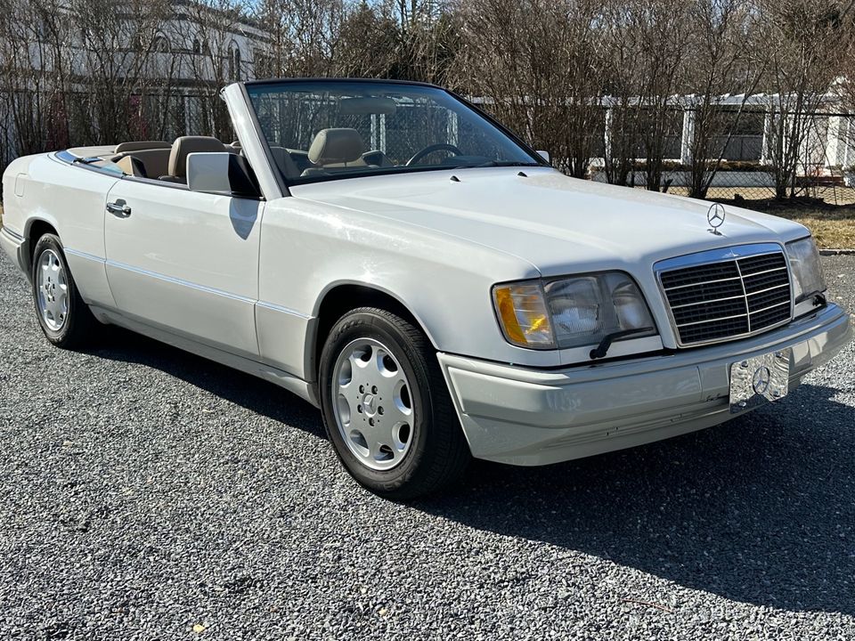 1995 Mercedes-Benz E320 Convertible