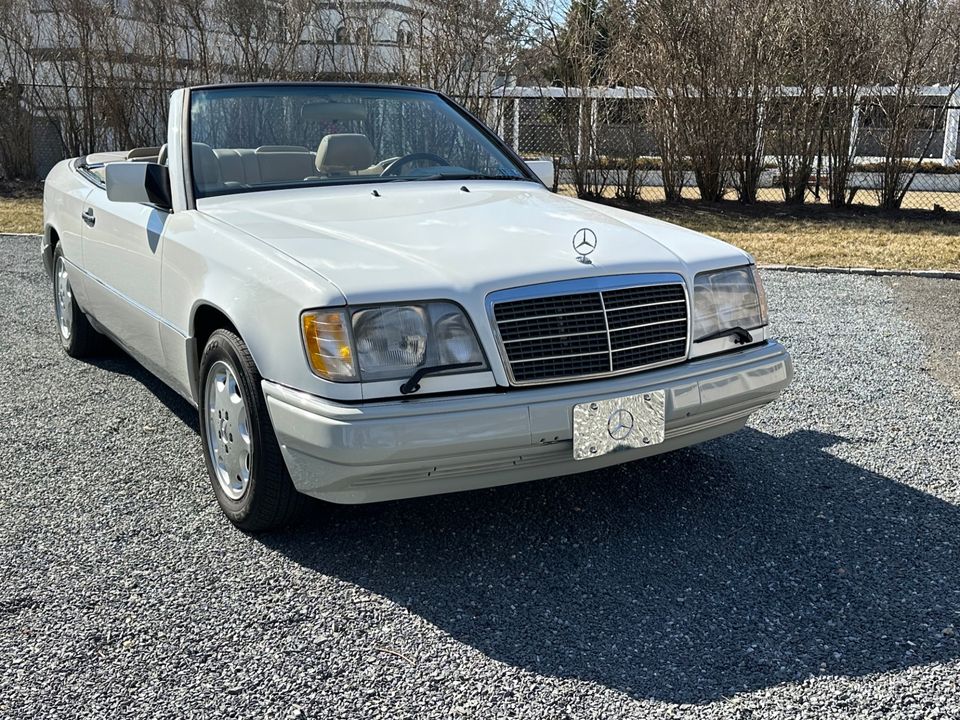 1995 Mercedes-Benz E320 Convertible