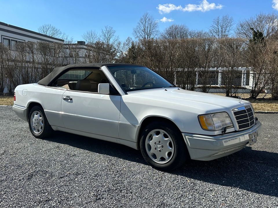1995 Mercedes-Benz E320 Convertible