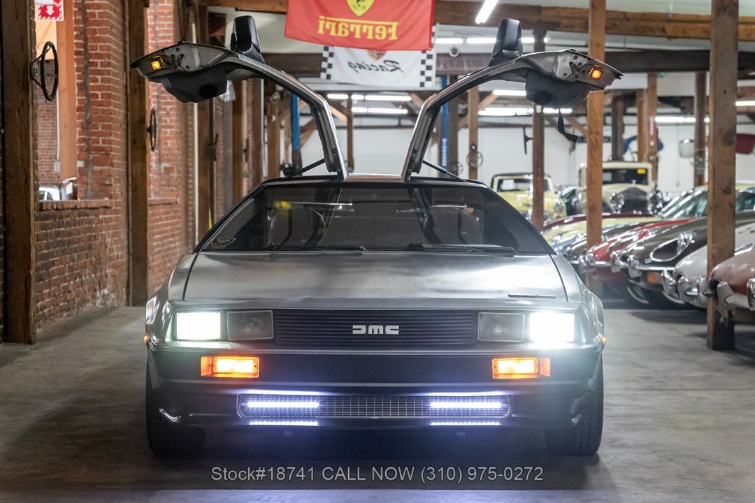 1982 DeLorean DMC-12