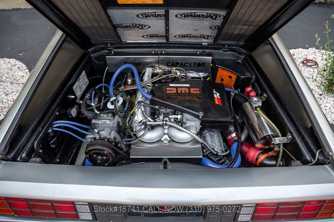 1982 DeLorean DMC-12