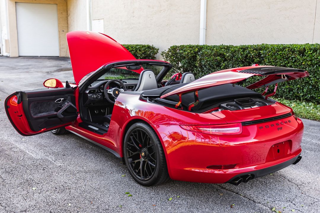 2016 Porsche 911