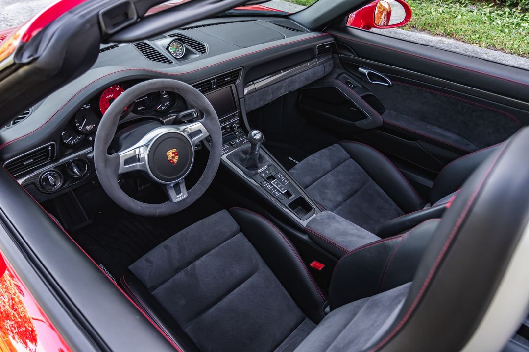 2016 Porsche 911