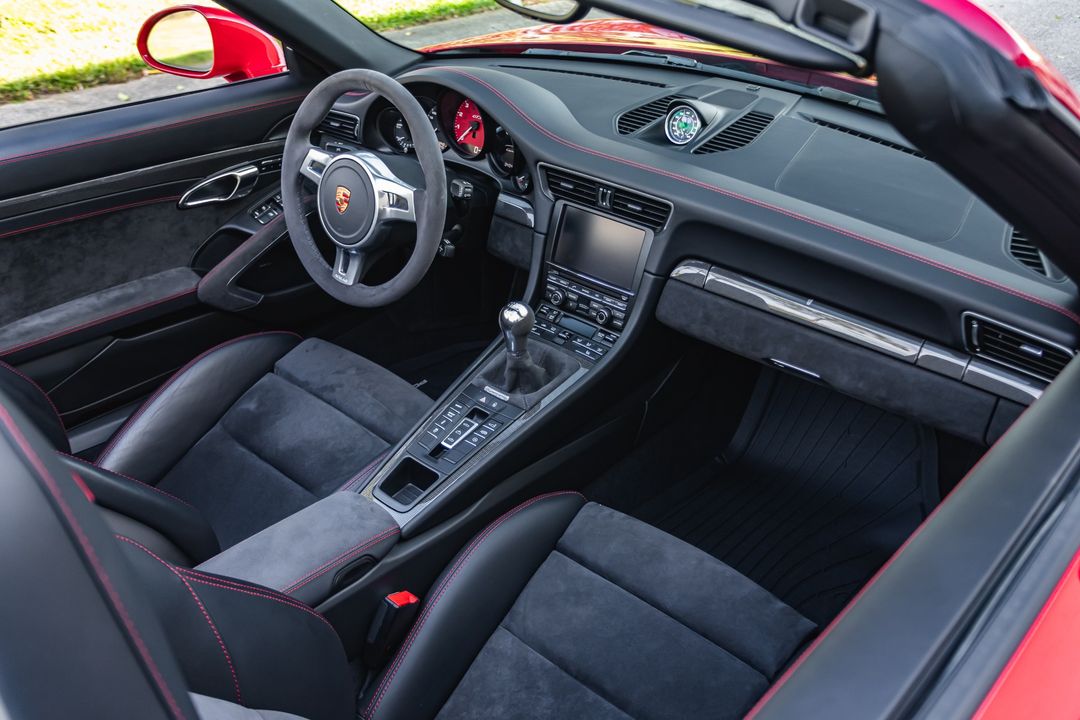 2016 Porsche 911