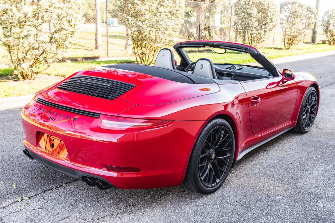 2016 Porsche 911