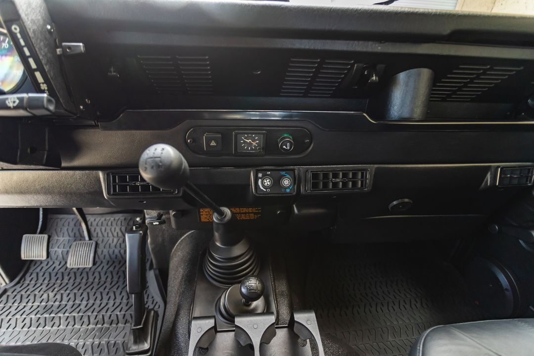 1995 Land Rover Defender 90