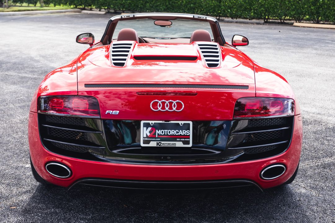 2011 Audi R8