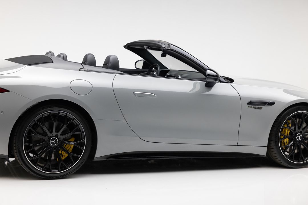 2022 Mercedes-Benz SL 55 AMG