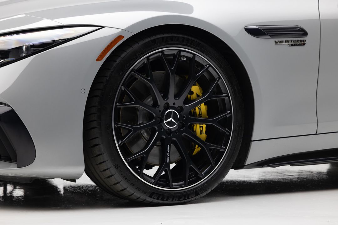 2022 Mercedes-Benz SL 55 AMG