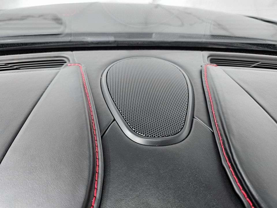 2018 Aston Martin DB11