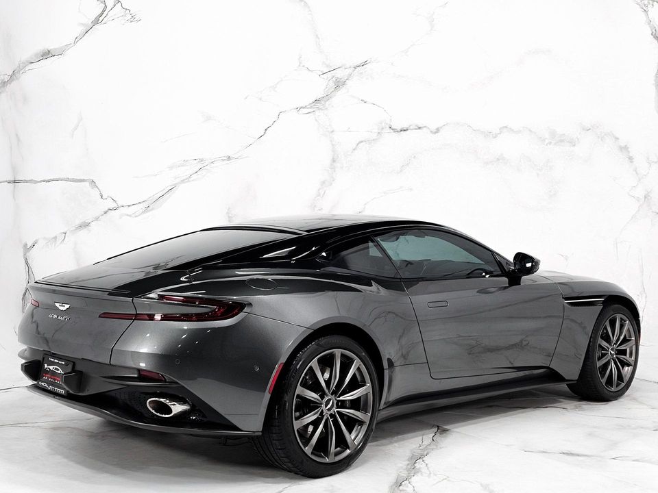 2018 Aston Martin DB11