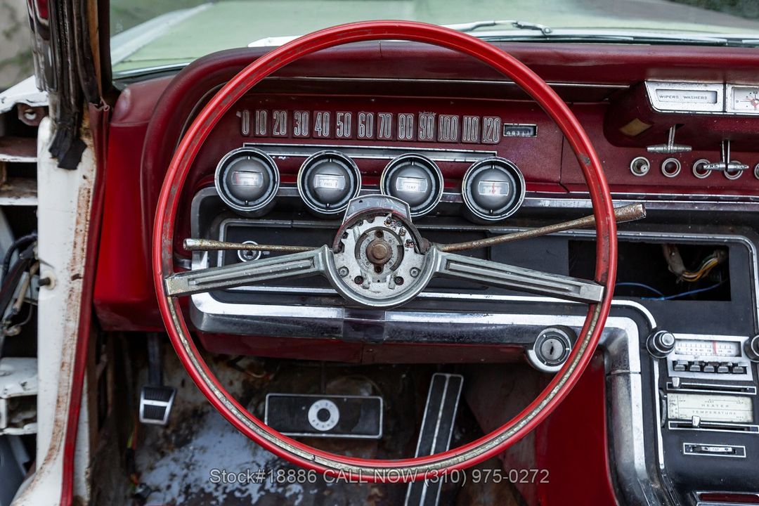 1965 Ford Thunderbird