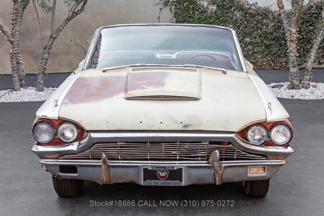 1965 Ford Thunderbird