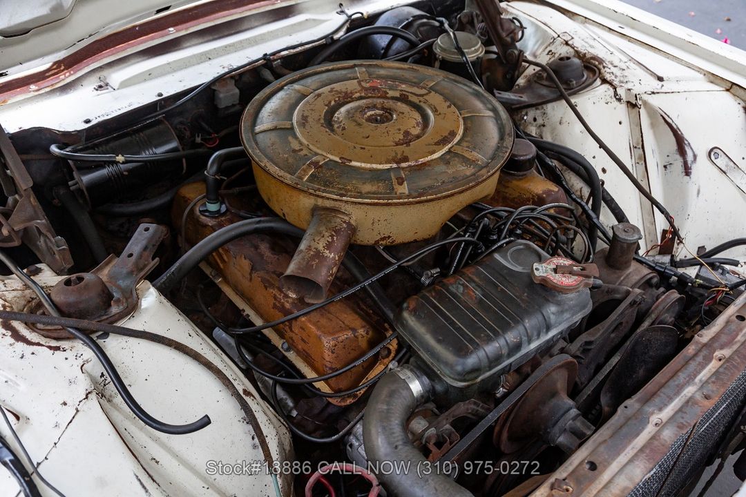 1965 Ford Thunderbird