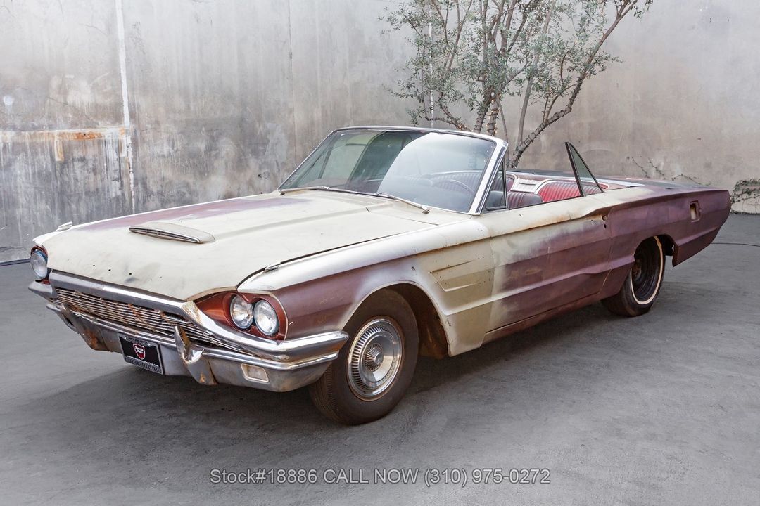 1965 Ford Thunderbird