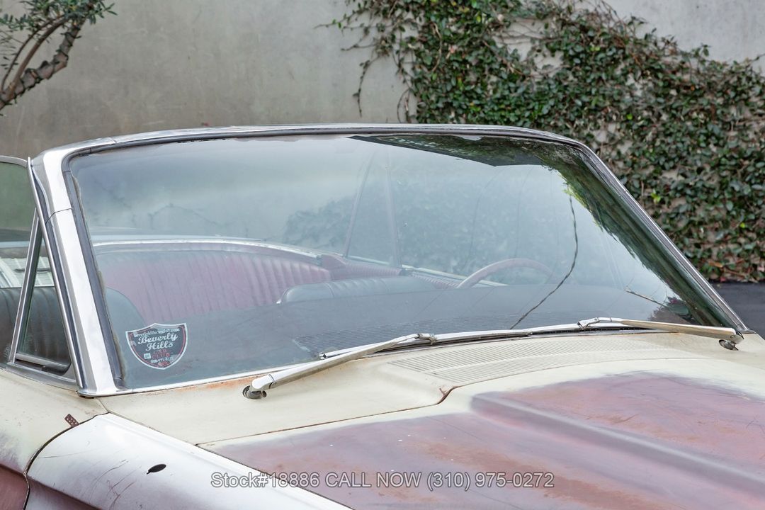 1965 Ford Thunderbird