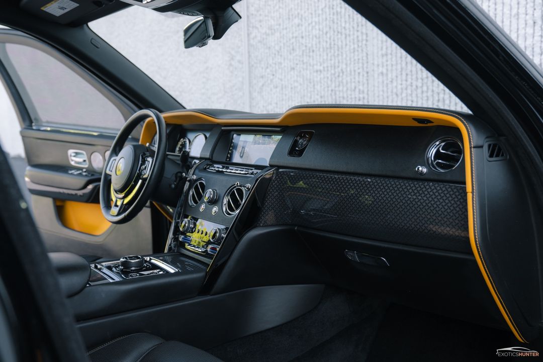2020 Rolls-Royce Black Badge Cullinan