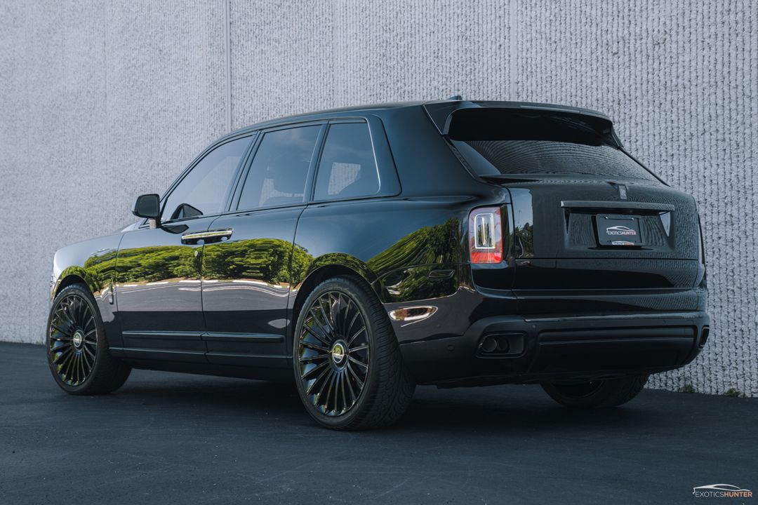 2020 Rolls-Royce Black Badge Cullinan