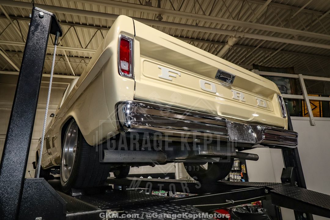 1967 Ford F100