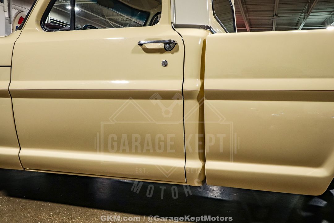 1967 Ford F100