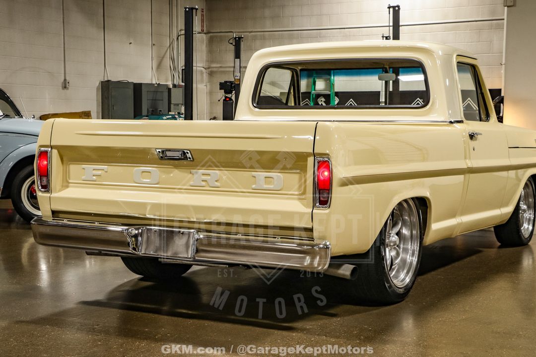 1967 Ford F100