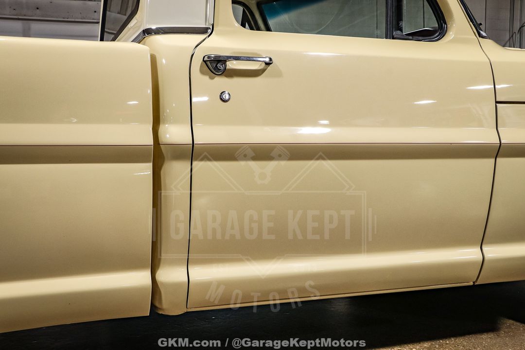 1967 Ford F100