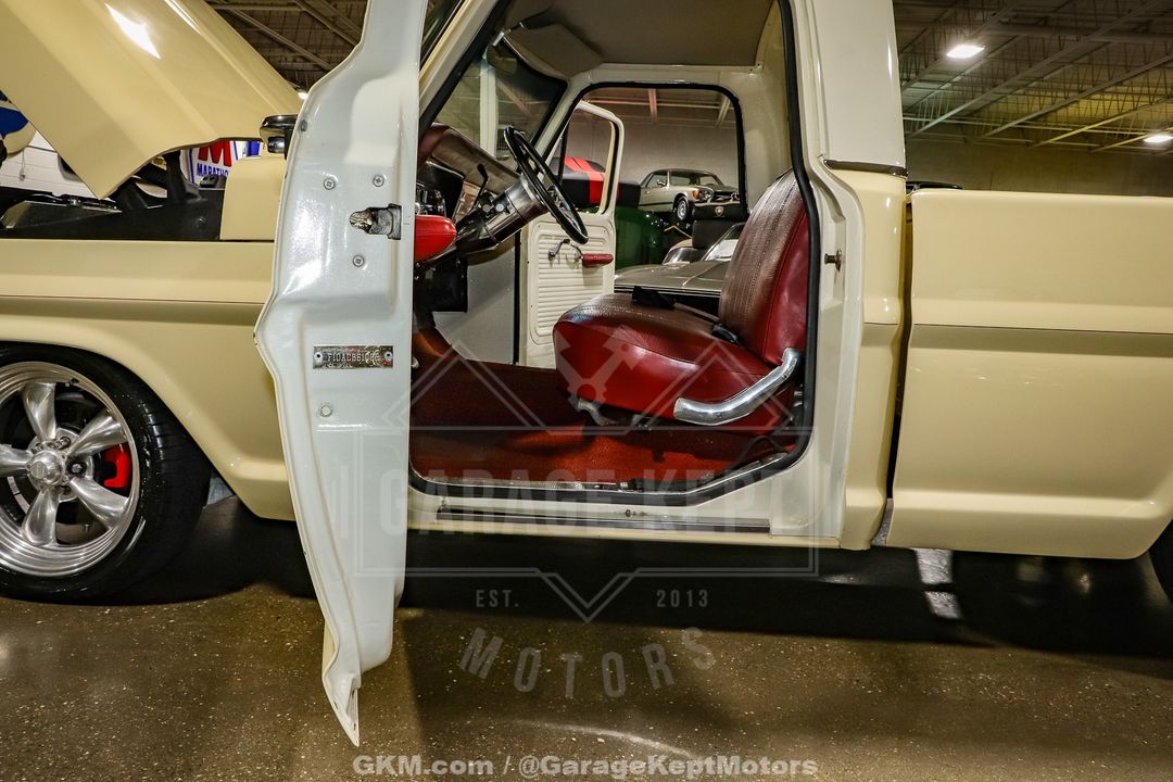 1967 Ford F100