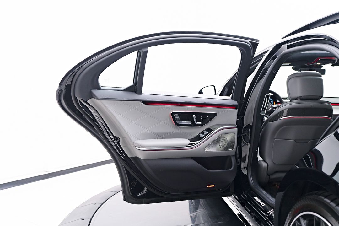 2025 Mercedes-Benz S-Class