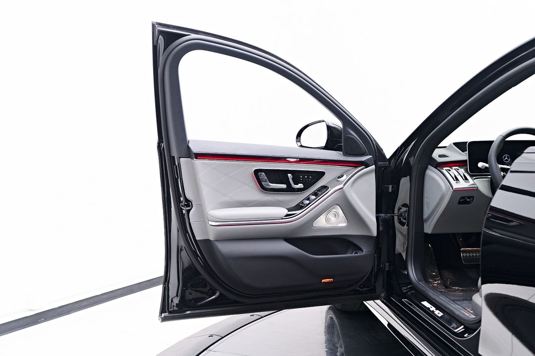 2025 Mercedes-Benz S-Class