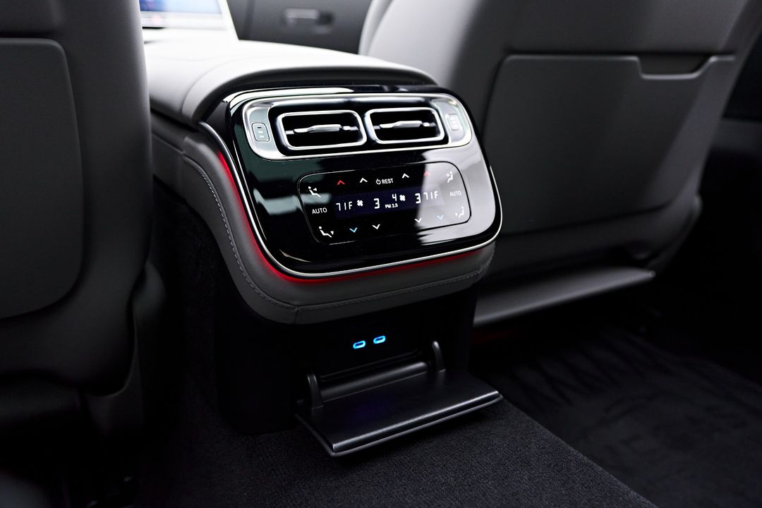 2025 Mercedes-Benz S-Class