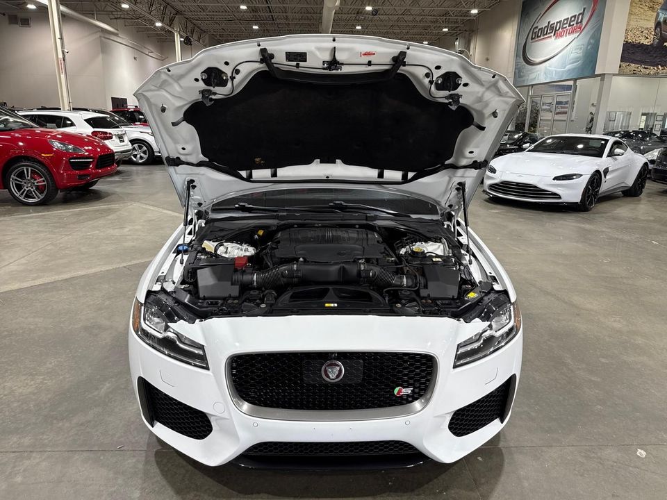 2018 Jaguar XF