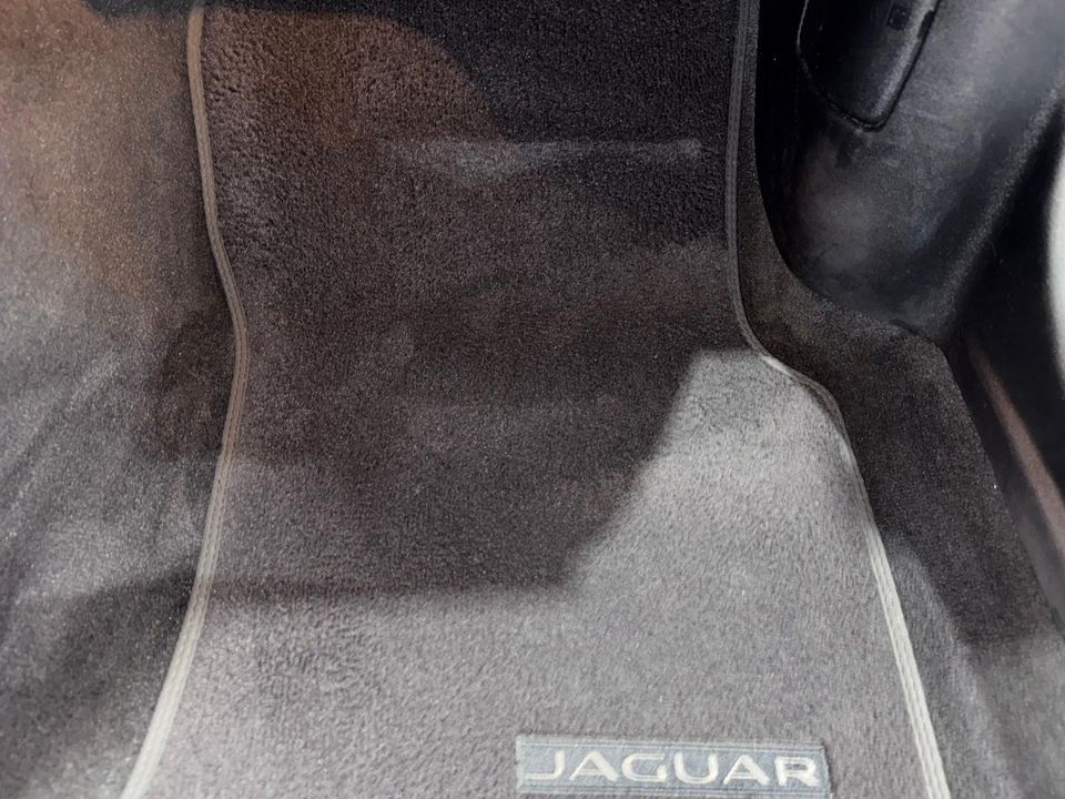 2018 Jaguar XF