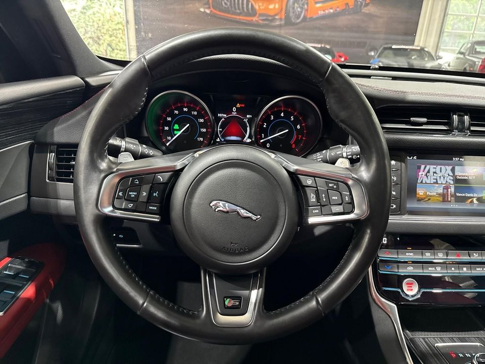 2018 Jaguar XF